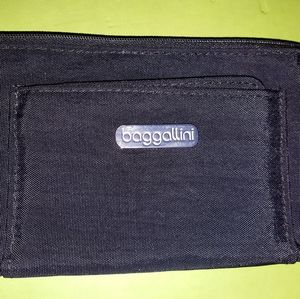 NWOT Baggallini wristlet